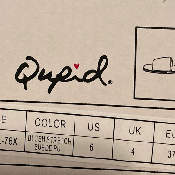 Qupid Slip On Faux Suede Sandals Size 6 NWT - Picture 5 of 6